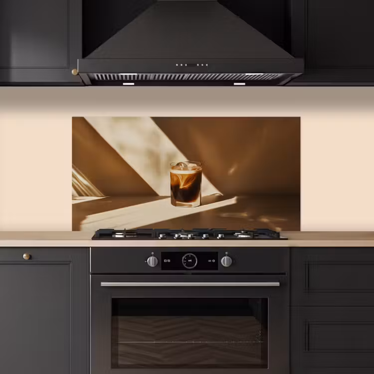 Glas - Ijskoffie - Schaduw - Bruin keuken achterwand spatscherm middel -sfeer1
