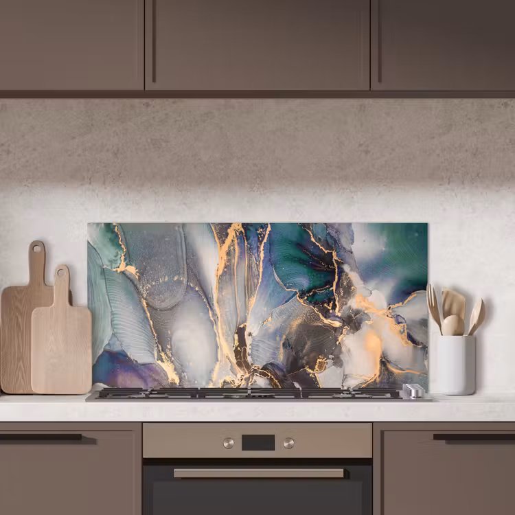 Goud - Blauw - Marmer keuken achterwand spatscherm middel -sfeer2