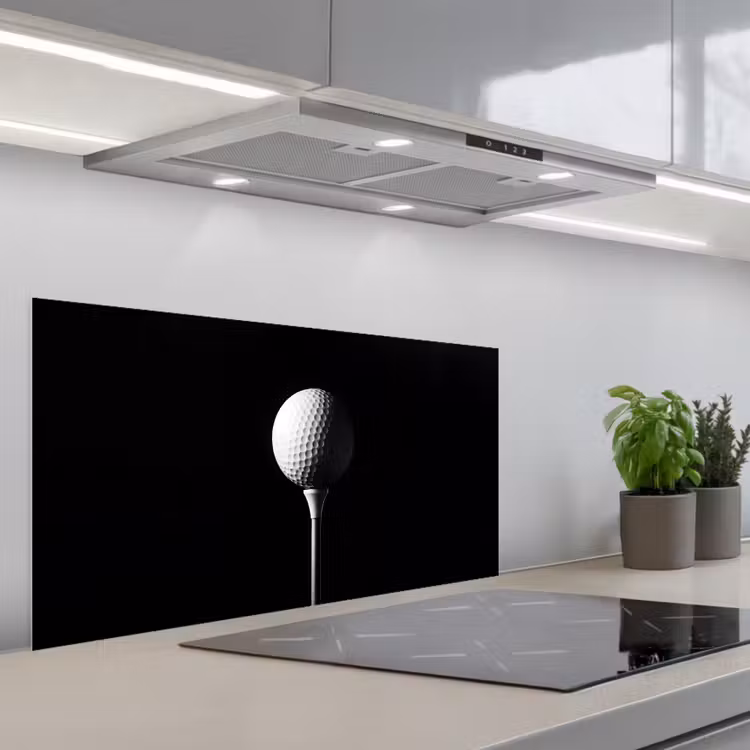 Golfbal - Minimalistisch - Wit keuken achterwand spatscherm middel -3d_schuin