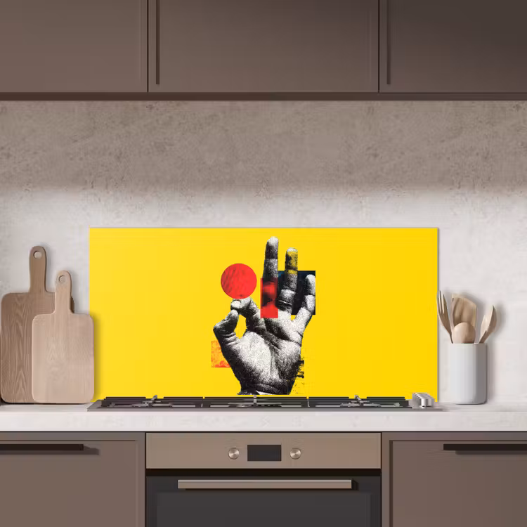 Hand - Rode cirkel - Geel keuken achterwand spatscherm middel -sfeer2
