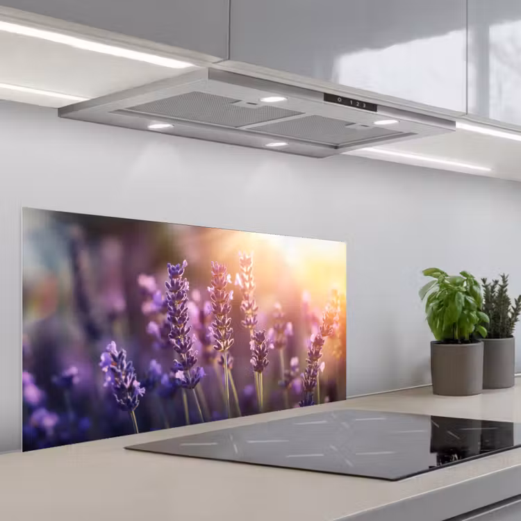 Lavendelbloemen - Paars - Zonlicht keuken achterwand spatscherm middel -3d_schuin