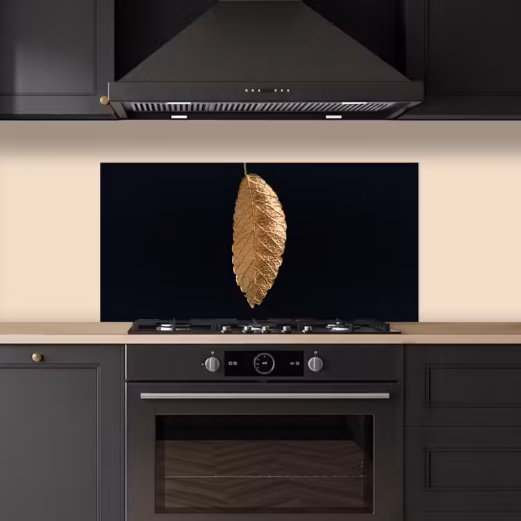 Bladeren - Zwart - Goud - Luxe - Natuur keuken achterwand spatscherm middel -sfeer1