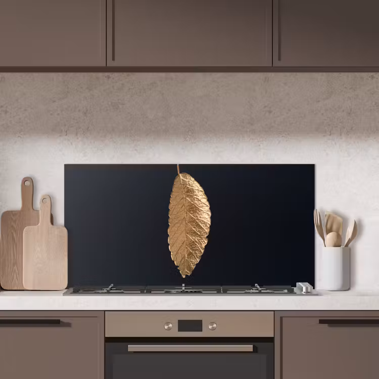 Bladeren - Zwart - Goud - Luxe - Natuur keuken achterwand spatscherm middel -sfeer2