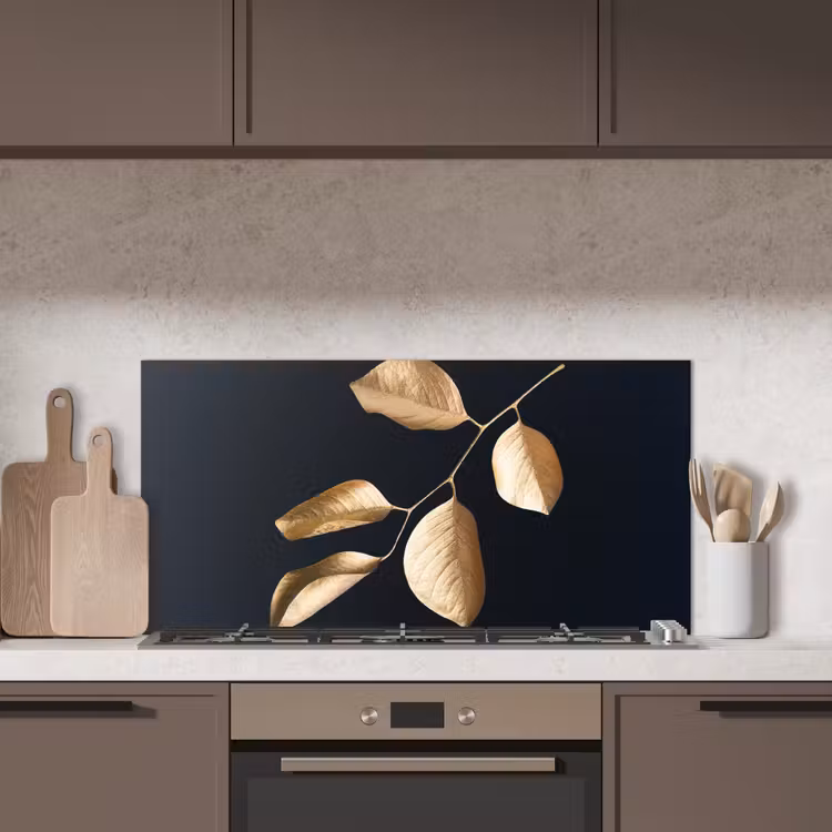 Bladeren - Tak - Goud - Luxe keuken achterwand spatscherm middel -sfeer2