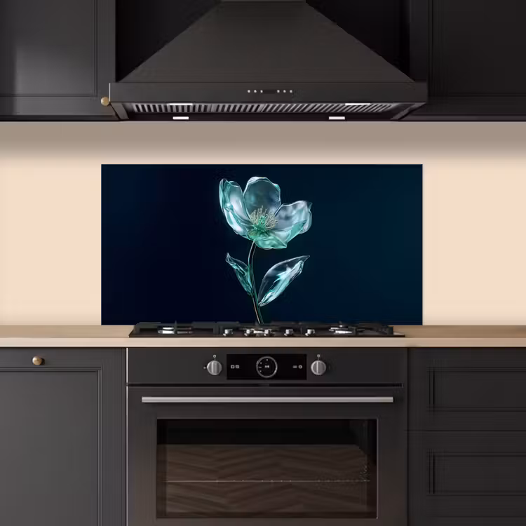 Bladeren - Bloem - Glazen - Donkerblauw keuken achterwand spatscherm middel -sfeer1