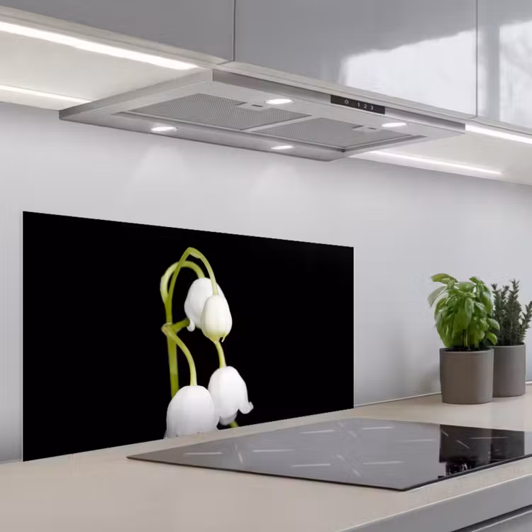 Lelietjes van dalen - Bloemen - Zwart - Flora keuken achterwand spatscherm middel -3d_schuin