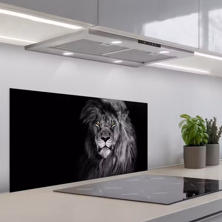 Leeuw - Ogen - Oranje - Zwart wit - Dieren - Portret keuken achterwand spatscherm middel -3d_schuin