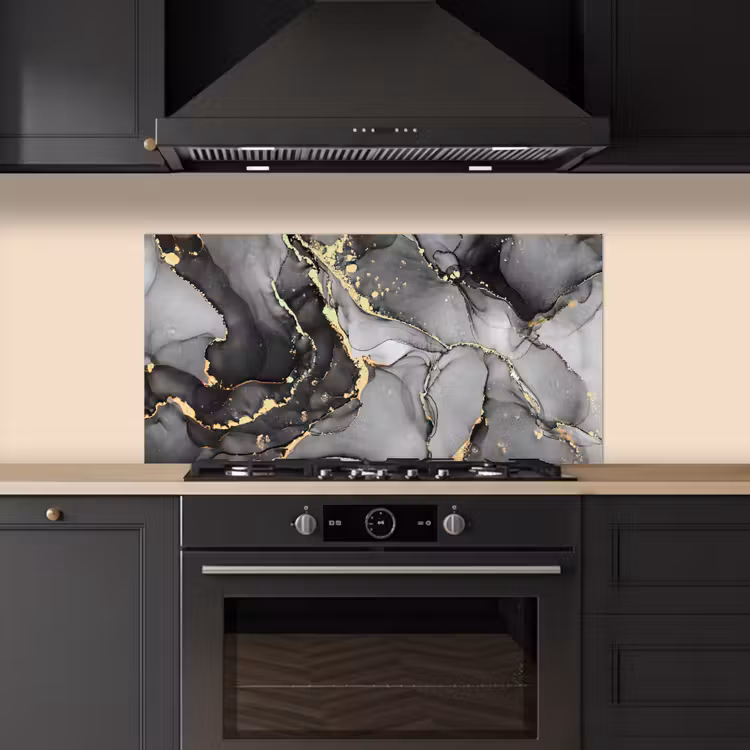 Marmer - Zwart - Goud - Grijs keuken achterwand spatscherm middel -sfeer1