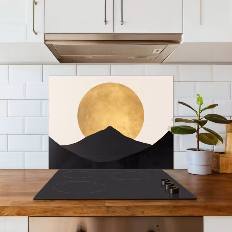 Bergsilhouetten - Gouden cirkel - Beige keuken achterwand spatscherm middel -sfeer2
