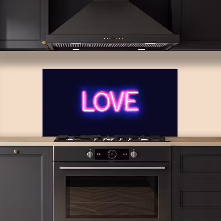 Neon - Love - Valentijn keuken achterwand spatscherm middel -sfeer1