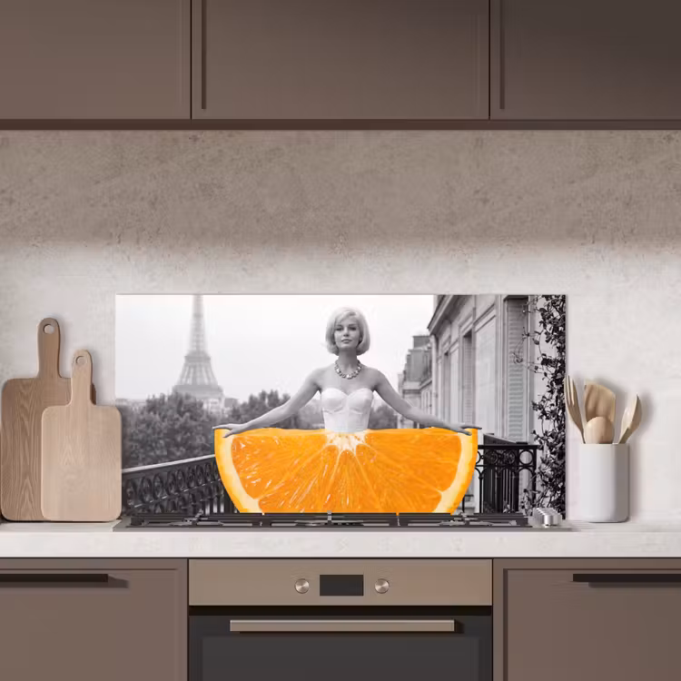 Sinaasappel - Eiffeltoren - Vrouw keuken achterwand spatscherm middel -sfeer2