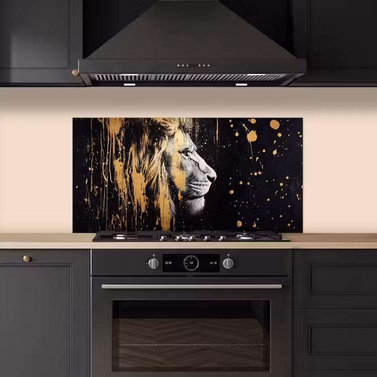 Portret - Leeuw - Abstract - Goud keuken achterwand spatscherm middel -sfeer1
