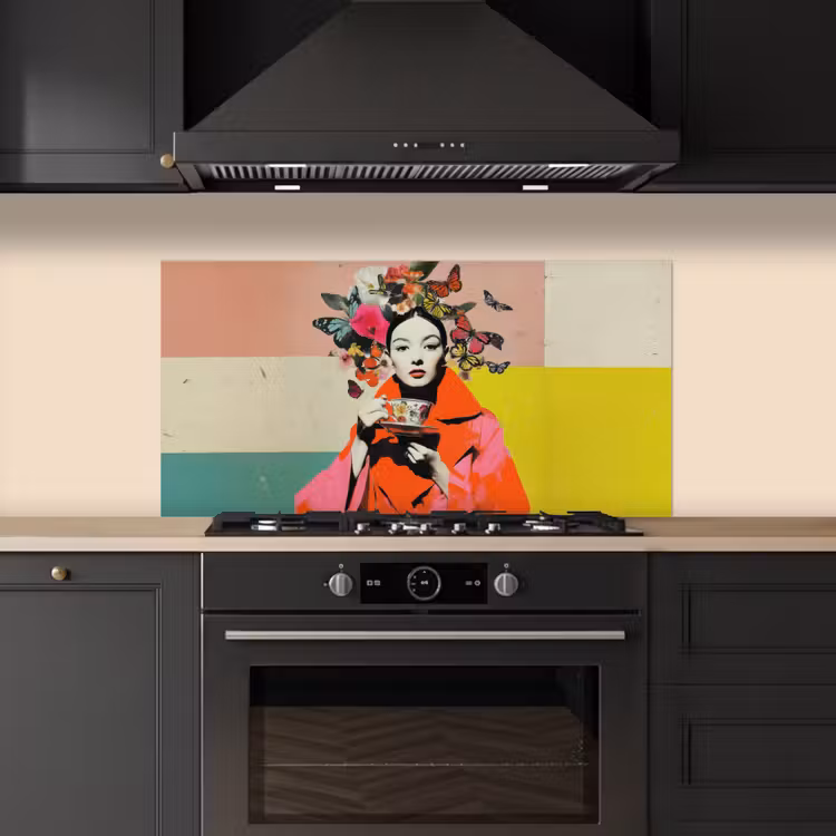 Retro - Vrouw - Kopje - Vlinders keuken achterwand spatscherm middel -sfeer1