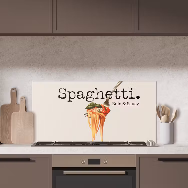 Spaghetti - tomatensaus - Parmezaanse kaas keuken achterwand spatscherm middel -sfeer2