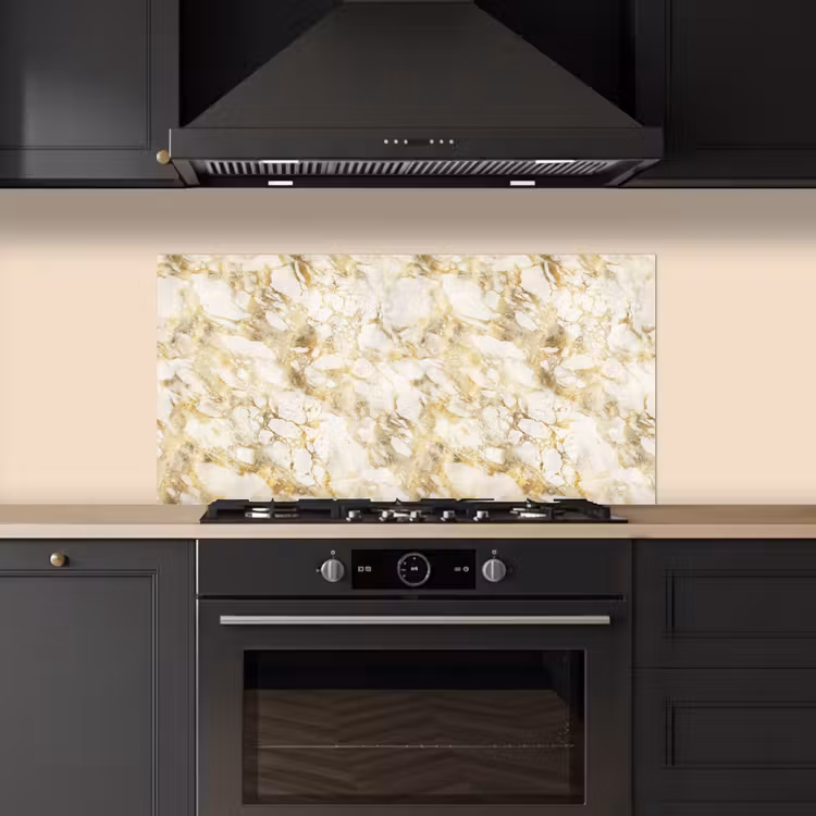 Warm - Gouden - Marmer - Patroon keuken achterwand spatscherm middel 899 -sfeer1