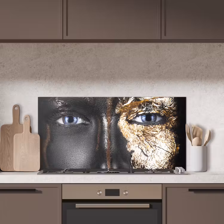 Vrouw - Bladgoud - Zwart - Goud - Luxe keuken achterwand spatscherm middel -sfeer2