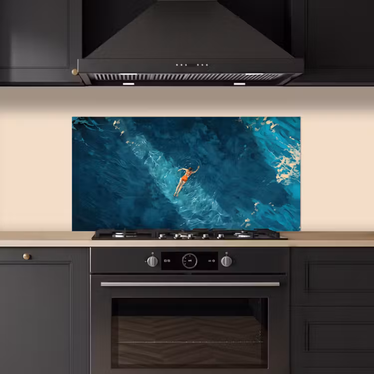 Vrouw - Water - Bikini - Oranje keuken achterwand spatscherm middel -sfeer1
