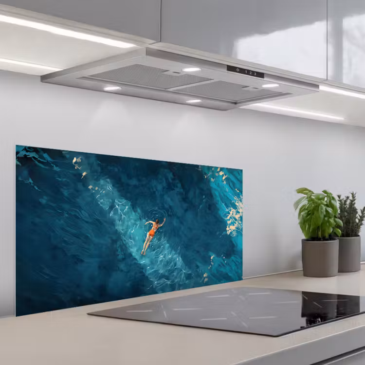 Vrouw - Water - Bikini - Oranje keuken achterwand spatscherm middel -3d_schuin