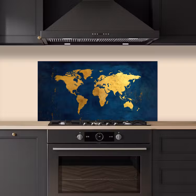 Wereldkaart - Goud - Donkerblauw keuken achterwand spatscherm middel -sfeer1