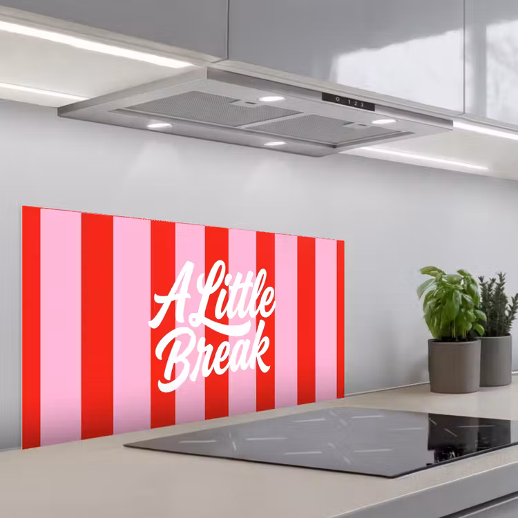 A Little Break - Strepen - Rood - Roze keuken achterwand spatscherm middel -3d_schuin