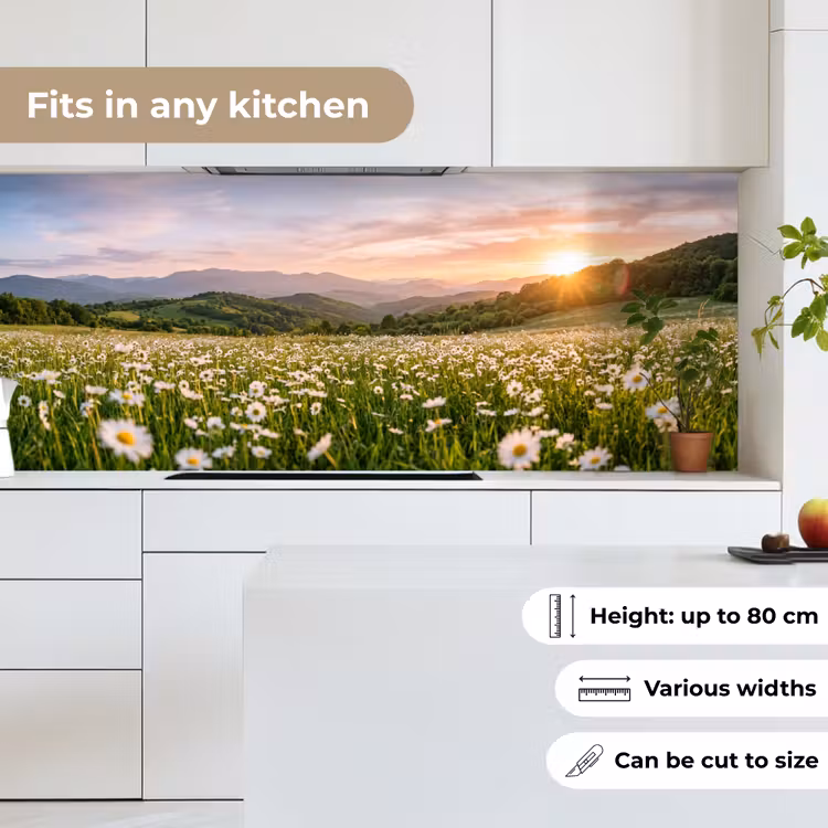 Madelief - Veld - Heuvels - Groen keuken achterwand 2 middel -sfeer4_UK