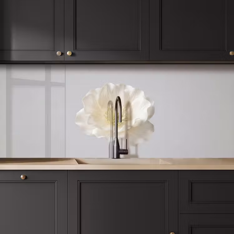 Bloem - Minimalistisch -Wit keuken achterwand 2 middel -sfeer1