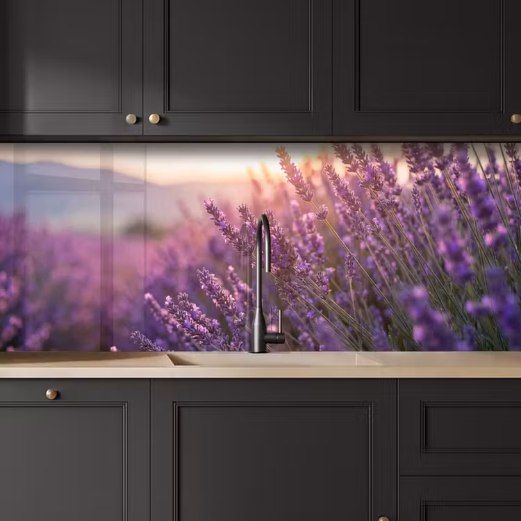 Lavendel - Paars - Zonlicht keuken achterwand 2 middel -sfeer1