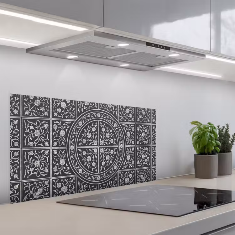 Patroon - Bloemmotief - Decoratie - Klassiek - Zwart keuken achterwand spatscherm middel -3d_schuin