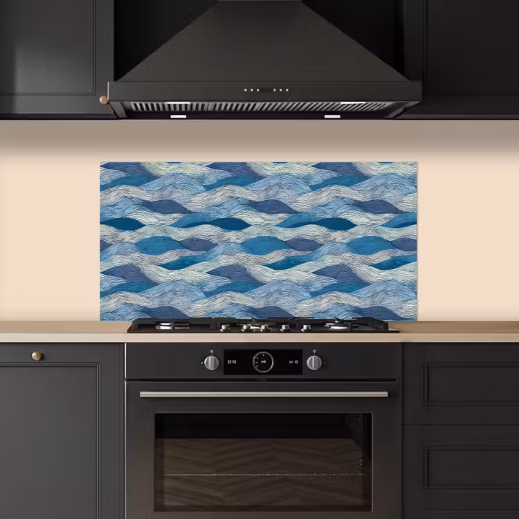 Getekend - Blauw - Wit - Golvend - Streepjes keuken achterwand spatscherm middel 899 -sfeer1