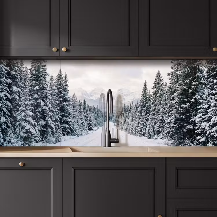 Weg - Sneeuw - Naaldbos - Winter - Avontuurlijk keuken achterwand 2 middel -sfeer1