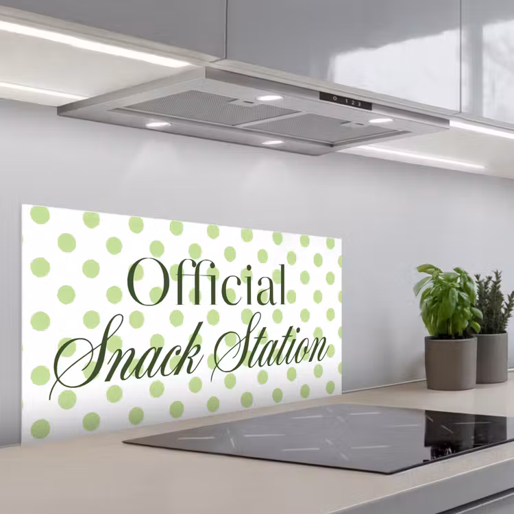Snack Station - Groen - Stippen keuken achterwand spatscherm middel -3d_schuin