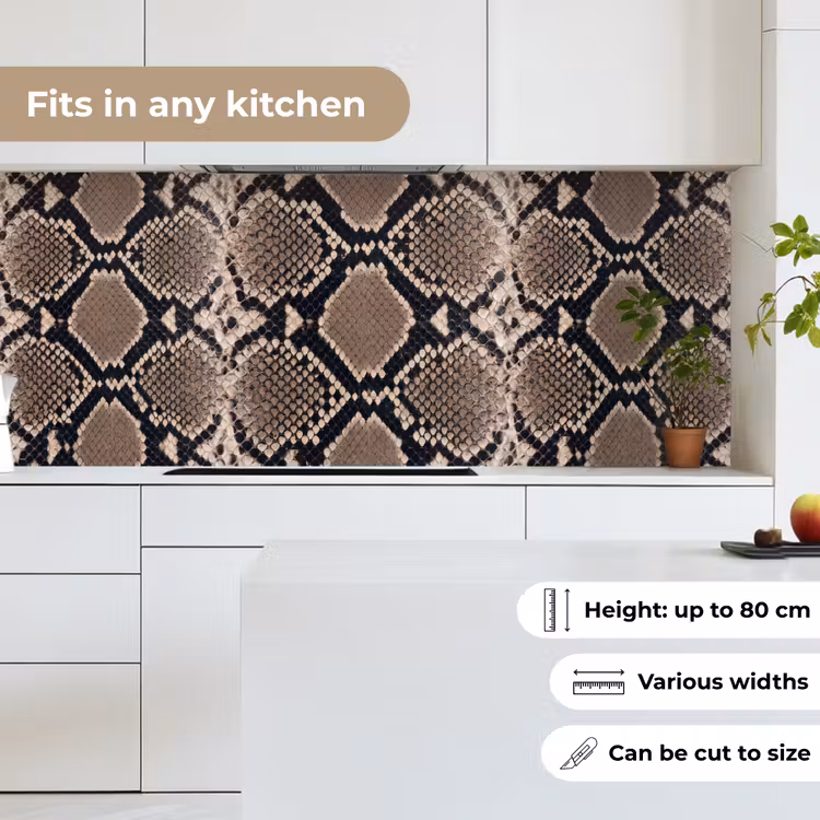 Slangenprint - Python - Bruin keuken achterwand 2 middel -sfeer4_UK