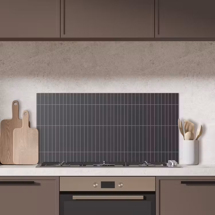 Verticaal - Wandtegel - Donkergrijs keuken achterwand spatscherm middel 899 -sfeer2