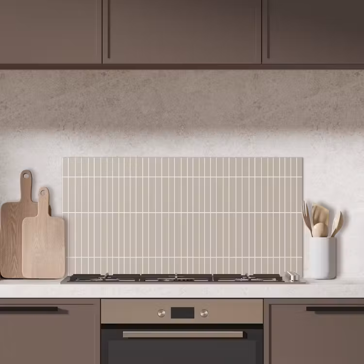Verticaal - Wandtegel - Licht Beige keuken achterwand spatscherm middel 899 -sfeer2