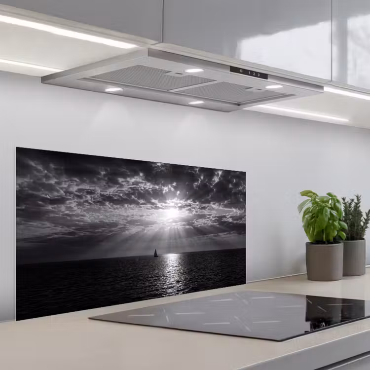 Water - Boot - Lucht - Natuur - Zwart-wit keuken achterwand spatscherm middel -3d_schuin