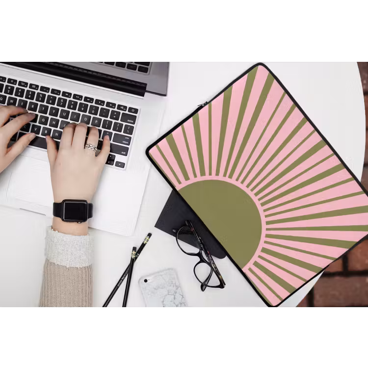 Abstract - Stralen - Grafisch - Roze - Groen laptophoes neopreen klein -bureau