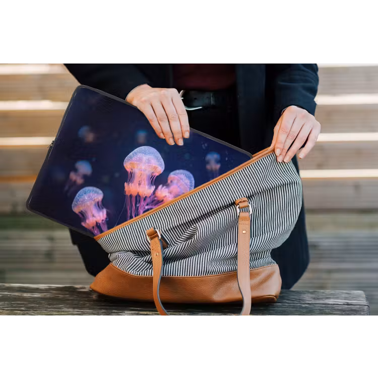 Dier - Onderwater - Natuur - Roze - Mysterieus laptophoes neopreen klein -tas