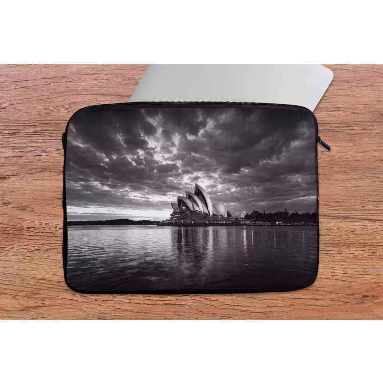 Architectuur - Water - Stad - Modern - Zwart-wit laptophoes neopreen klein -tafel