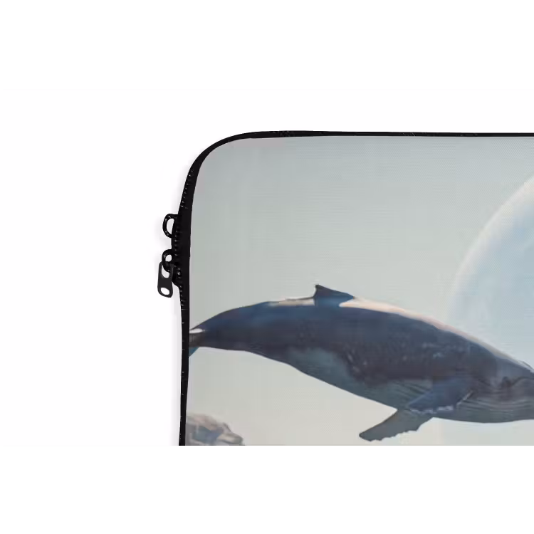 Laptop Sleeve - Astronaut - Whale - Fantasy - Ruimtevaarder - Walvis - Fantasie laptophoes neopreen klein