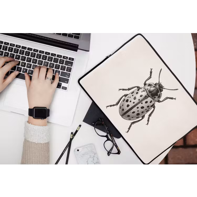 Kever - Insect - Vintage laptophoes neopreen klein -bureau
