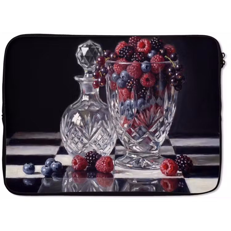 Laptop Sleeve - Berries - Crystal - Still Life - Bessen - Kristal - Stilleven laptophoes neopreen klein