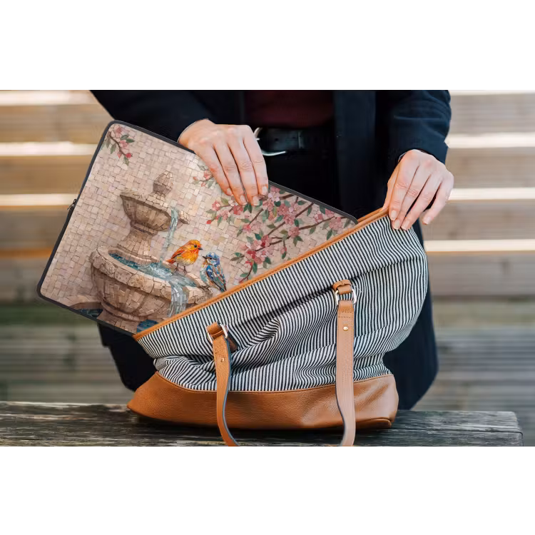 Vogel - fontein - mozaiek - kleurrijk - dieren laptophoes neopreen klein -tas