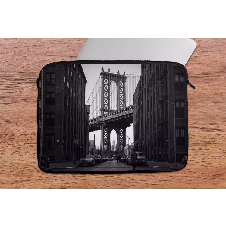 Brug - Stad - Architectuur - Modern - Zwart-wit laptophoes neopreen klein -tafel
