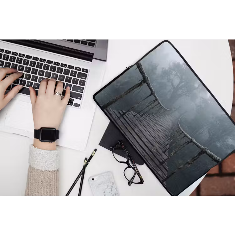 Brug - Jungle - Mist - Natuur laptophoes neopreen klein -bureau