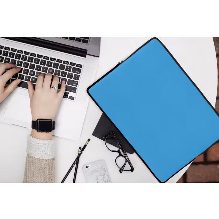 Cerulean - Breeze - Blauw laptophoes neopreen klein 279 -bureau
