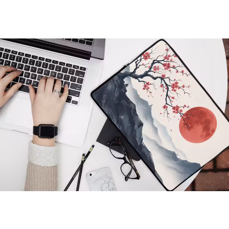 Kersenbloesem - Oosters - Rood laptophoes neopreen klein -bureau