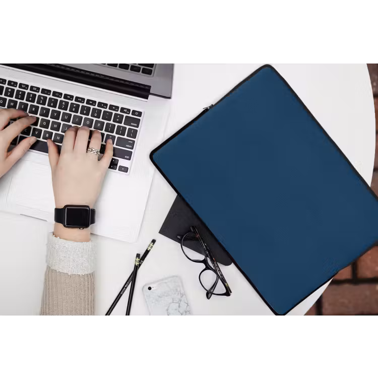 Deep - Ocean - Blauw laptophoes neopreen klein 279 -bureau