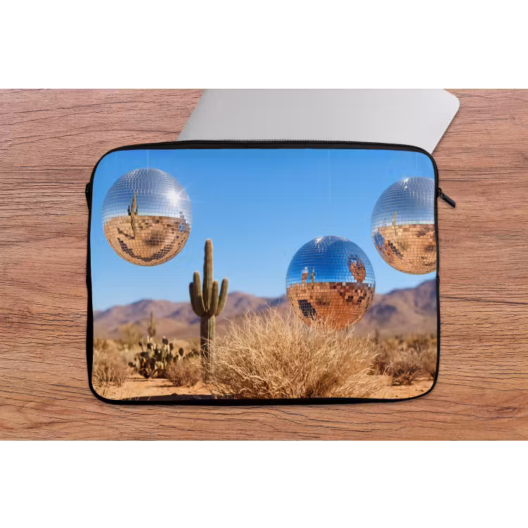 Laptop Sleeve - Desert - Mirror Ball - Art - Woestijn - Spiegelbal - Kunst laptophoes neopreen klein