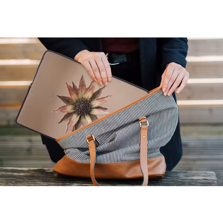 Droogbloem - Protea - Vintage - Beige - Rustiek laptophoes neopreen klein -tas
