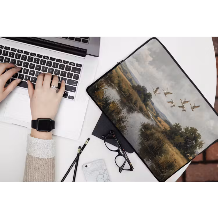 Eenden - Rivier - Landschap - Vlucht - Nostalgisch laptophoes neopreen klein -bureau